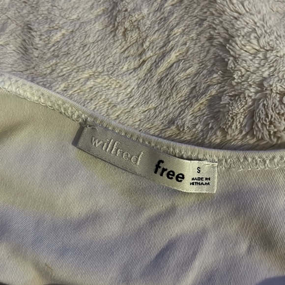 White body suit from Wilfred - Picture 3 of 3